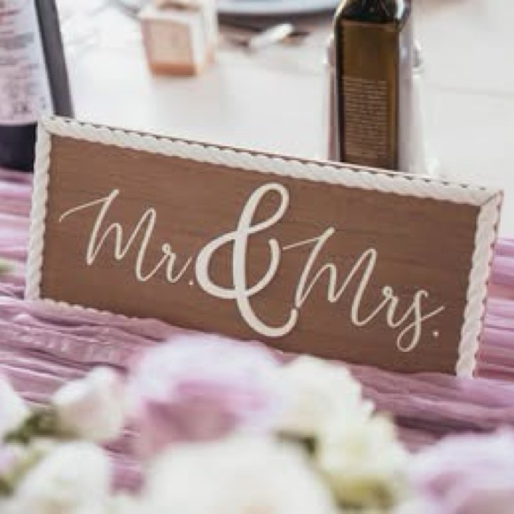 WEDDING DECOR - Mr. & Mrs. Wooden Table Sign